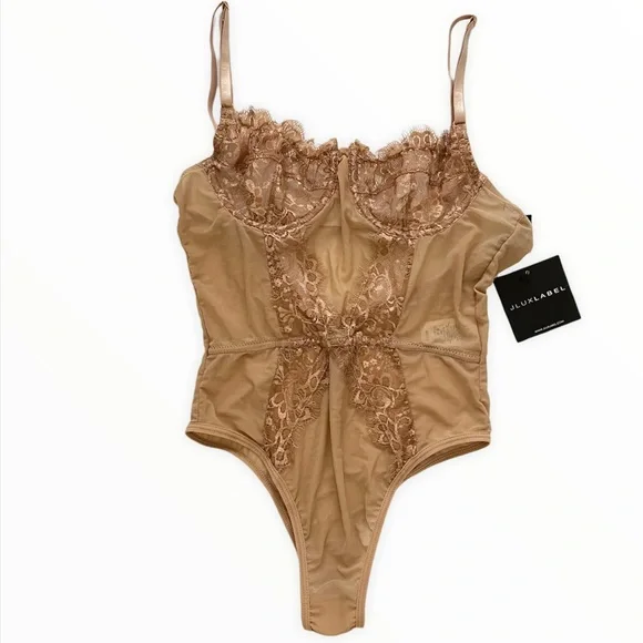 NWT JLUXLABEL Nude Lace Sheer Bodysuit - Picture 1 of 7